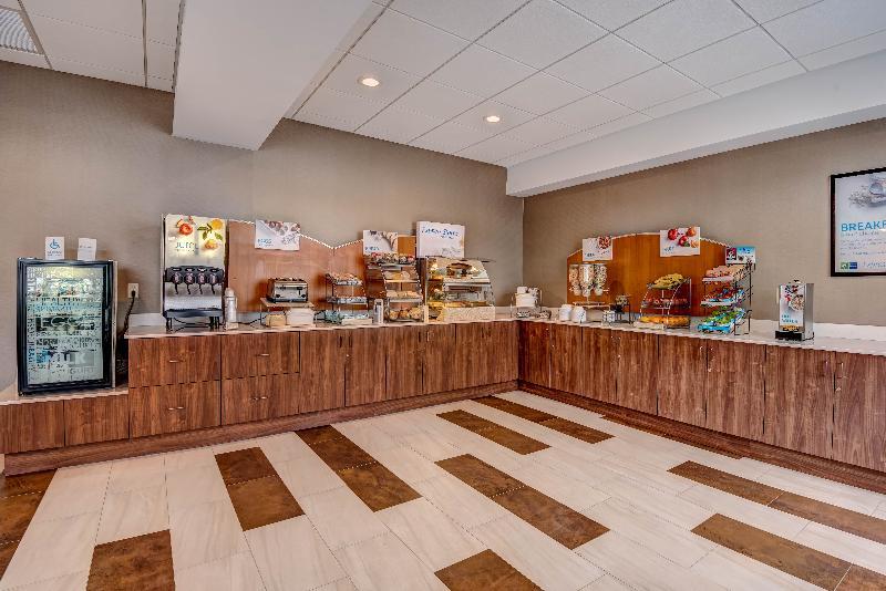 Express Woodbridge By Ihg